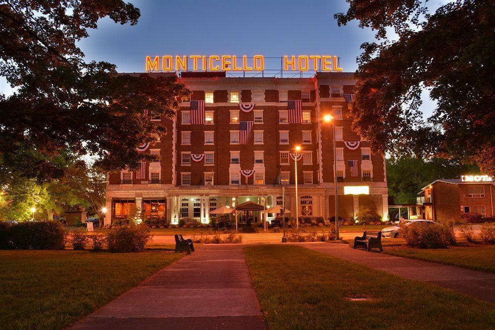 The Monticello Hotel ลองวิว ภายนอก รูปภาพ