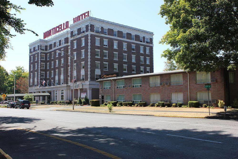 The Monticello Hotel ลองวิว ภายนอก รูปภาพ